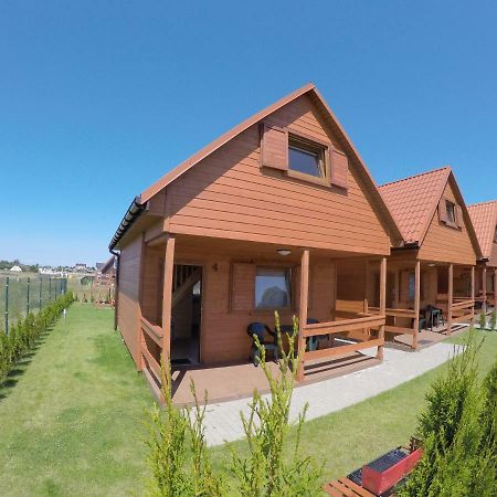Domki Letniskowe Holiday Ustronie Morskie Bagian luar foto